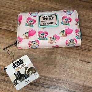 Loungefly The Mandalorian Grogu Hearts Zip Around Wallet